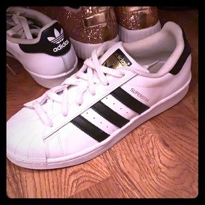 Adidas superstar sneaker